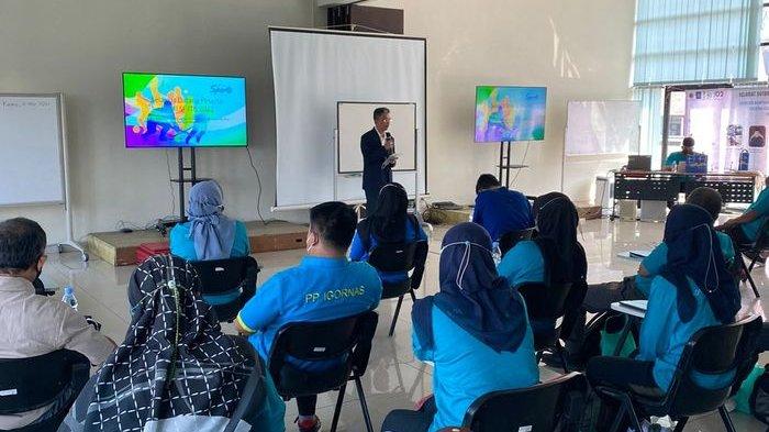 Edukasi Bantuan Hidup Dasar dan Penanganan Cedera Olahraga bagi guru Penjas di Kabupaten Bandung